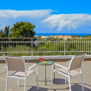 https://casa-del-melograno-con-idromassaggio-e-giardino.sicilyhotelsitaly.net